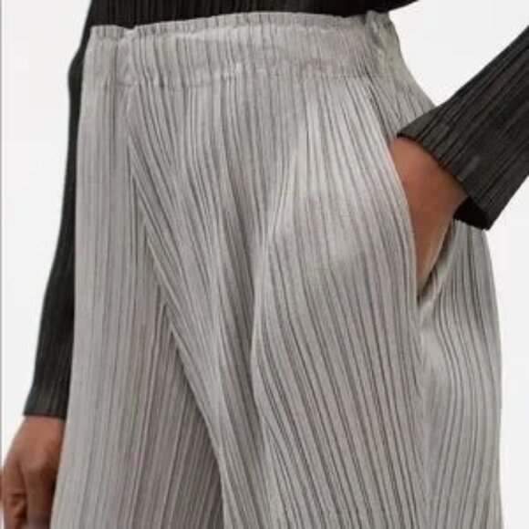 New PLEATS PLEASE ISSEY MIYAKE Technical-pleated wide-leg trousers size 3 - Picture 2 of 6